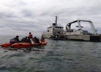 Terjunkan 60 Penyelam, Polri Bantu Pencarian Pesawat dan Korban Sriwijaya Air SJ 182