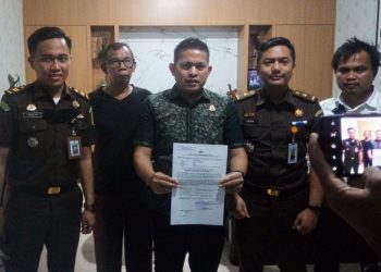 Sebut Kejaksaan Sarang Mafia, Persaja Kota Cirebon Laporkan Alvin Lim ke Polisi